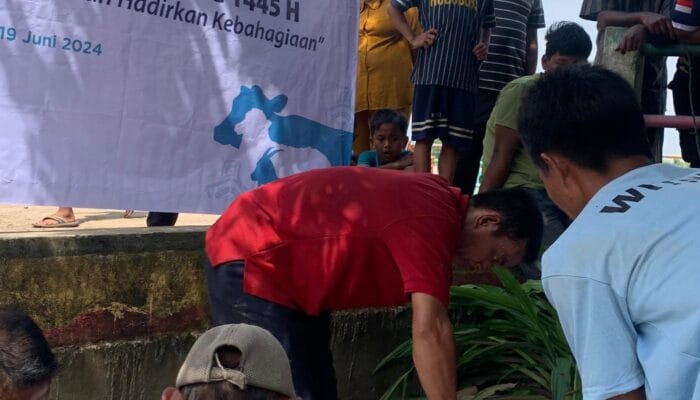 Yayasan Baitul Maal YBM PLN Bagikan Lebih Dari 400 Paket Daging Kurban