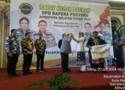 Dapatkan Gelar Pangeran Wira Negara, Airlangga Hartarto: Pemuda Bapera Siap Atasi Tantangan Perekonomian
