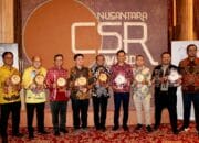 Program TJSL Terbukti Berdampak Positif, Dirut PLN Dinobatkan Jadi Pemimpin Transformasi Bisnis Berkelanjutan