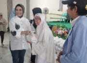 MATAHATI Bagikan 300 Paket Sembako Tebus Murah Untuk Masyarakat 