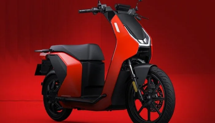 Charged Indonesia Rilis Motor Listrik Baycat dengan Pengisian Cepat