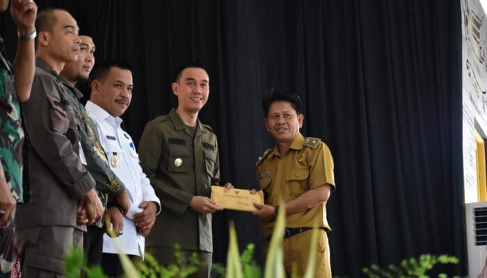 Bupati Muchendi Dorong Digitalisasi Dana Desa