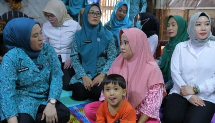 Komitmen Zero Stunting, TP PKK Palembang Beri Bantuan Makanan Bergizi untuk Anak-anak