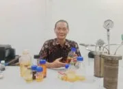 Profesor Ini Kembangkan Teknologi Konversi Limbah Plastik Menjadi Biofuel