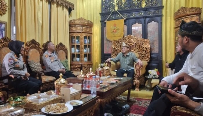 Polsek IB II Palembang Silaturahmi ke Istana Adat