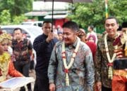 Gubernur Herman Deru Resmikan Kantor Desa Kerta Mukti Dibangun Secara Swadaya Oleh Masyarakat