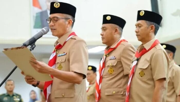 Ratu Dewa Dilantik sebagai Ketua Mabicab Pramuka Palembang Masa bakti 2025-2030