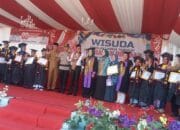 150 Lansia di Prabumulih Resmi Diwisuda