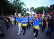 Gubernur Herman Deru Buka Jalan Sehat IKA UII, Tekankan Pentingnya Peduli Sesama