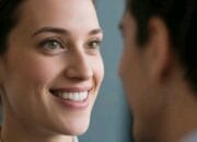 Ingin Terlihat Lebih Percaya Diri? Kuasai Teknik Kontak Mata Ini