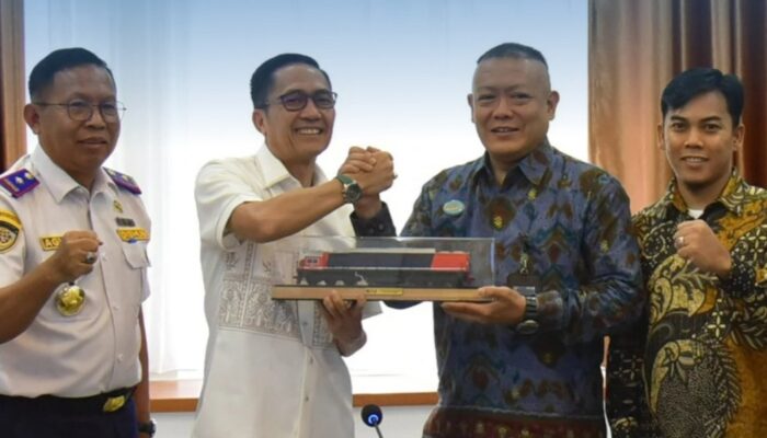 Atasi Kemacetan, Wali Kota Palembang Galakkan Pemanfaatan LRT