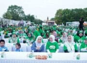 Feby Deru-Dewi Ratu Dewa Masak Pindang Tulang Bareng Bobon Santoso dan Chef Arnold