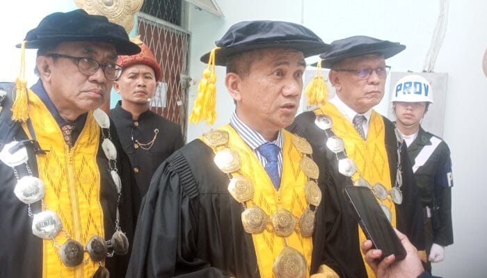 Wisuda ke-182 Unsri: Rektor Dorong Peningkatan Infrastruktur dan Apresiasi Kelulusan Tepat Waktu
