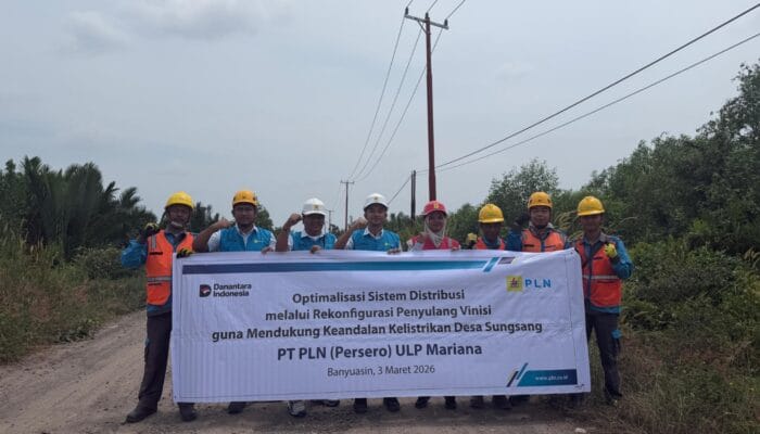 Sambut Idul Fitri, PLN Perkuat Keandalan Listrik di Pesisir Sungsang