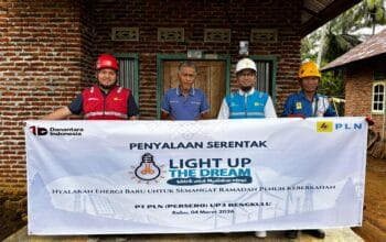 PLN Terangi Desa Semidang Alas Maras Lewat Program Light Up The Dream di Bulan Ramadan