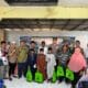 Jamaah Kafilah Tulung Selapan dan Lurah Tulung Selapan ulu Gelar Pembagian SEMBAKO BERKAH RAMADHAN 1447 H