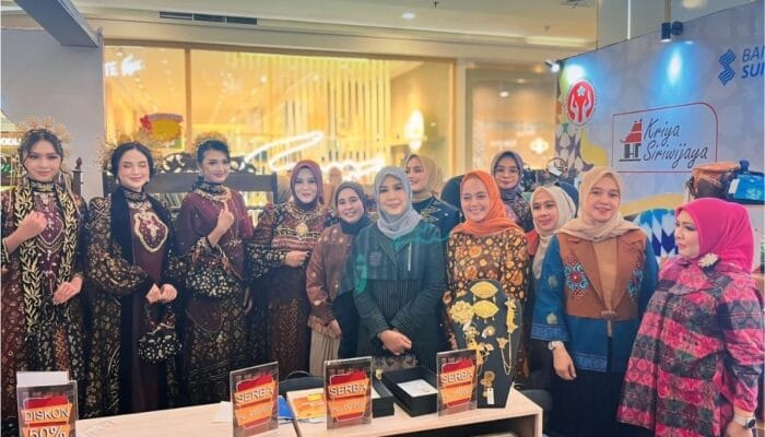 Kriya Sriwijaya Raya Fashion Meriahkan Semarak Idulfitri di Kota Pempek