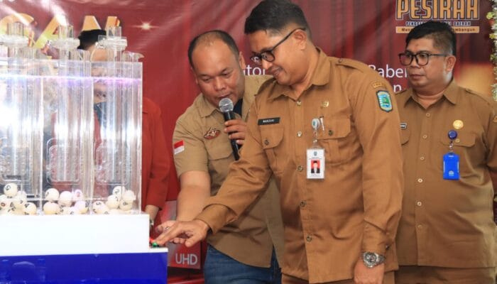Kebahagiaan Nasabah Warnai Undian Tabungan Pesirah Bank Sumsel Babel di Tanjungpandan