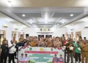 Kapolres Prabumulih Serahkan Bantuan Jagung Maxxi 2 untuk Petani Lokal
