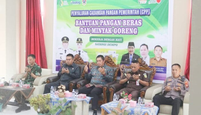 Wako Salurkan CPP Kepada 18.442 KPM di Kota Pagar Alam