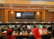 DPRD Soroti Jalan Rusak hingga PAD, Ratu Dewa Siap Tindak Lanjut LKPJ 2025
