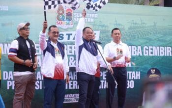 Wagub Sumsel Cik Ujang Lepas Jalan Santai HUT ke-80 Sumsel, Ribuan ASN dan Warga Meriahkan Kebersamaan