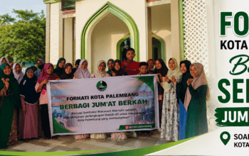 FORHATI Kota Palembang Tebar Kepedulian, Berbagi Sembako Jum’at Berkah di Suak Bujang Gandus