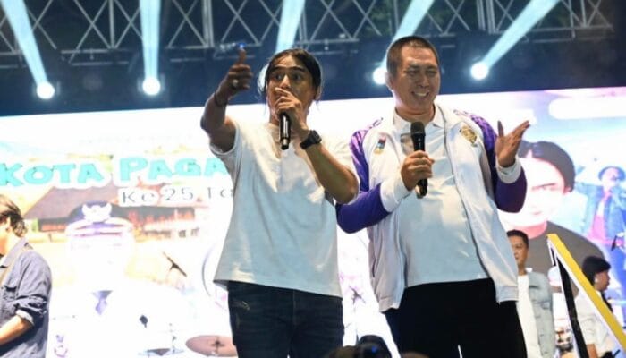 Malam Puncak HUT Kota Pagar Alam ke-25 , Masyarakat Tumpah Ruah Saksikan Penyanyi Ibukota 