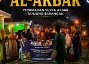 Gemerlap Obor Muharram Terangi Surya Akbar, Warga Sambut 1448 H dengan Penuh Khidmat