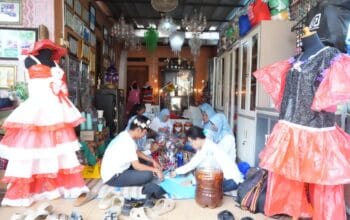 Bank Sampah Persatuan Pondok Kelapa Sulap Sampah Plastik Jadi Produk Bernilai Ekonomi