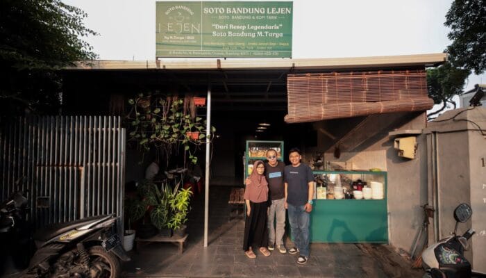 Sekali Cicip, Turis Belanda Kembali Lagi: Soto Bandung Lejen Jaga Resep Sejak 1953
