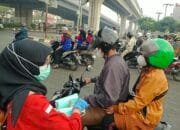 DAG Sumsel Bagikan Masker Gratis, Ajak Warga Tak Abaikan Bahaya Kabut Asap